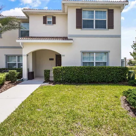 Amazing Townhome With Private Pool Sl4839